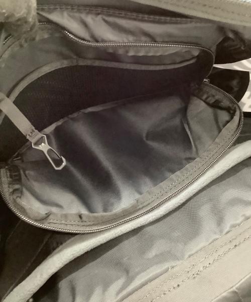 THE NORTH FACE（ザ ノース フェイス）THE NORTH FACE (ザ ノース フェイス) リュック BCヒューズボックス2 ブラックスネークプリント 未使用品の古着・服飾アイテム