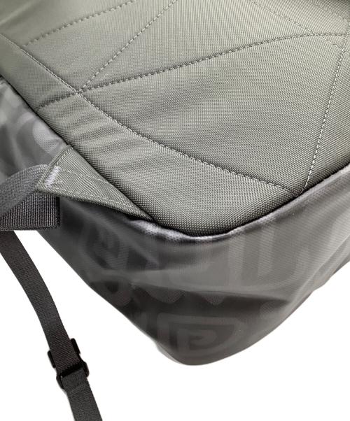 THE NORTH FACE（ザ ノース フェイス）THE NORTH FACE (ザ ノース フェイス) リュック BCヒューズボックス2 ブラックスネークプリント 未使用品の古着・服飾アイテム