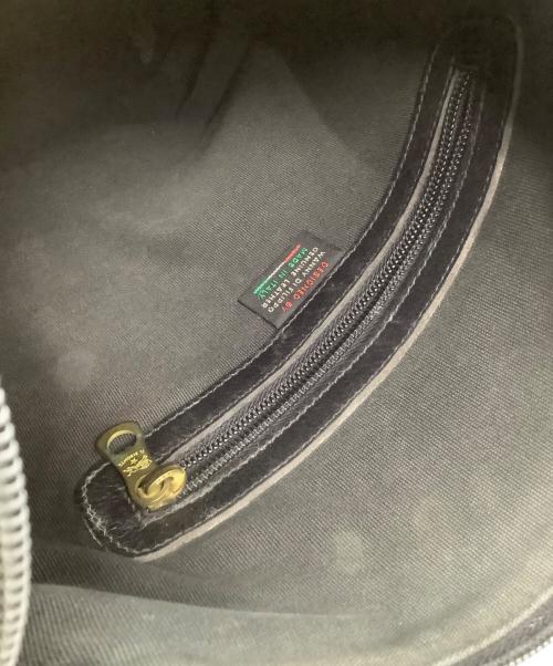 IL BISONTE（イル ビゾンテ）IL BISONTE (イル ビゾンテ) ワンショルダーバッグ ブラックの古着・服飾アイテム