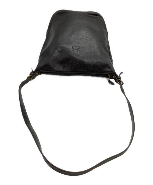 IL BISONTE（イル ビゾンテ）IL BISONTE (イル ビゾンテ) ワンショルダーバッグ ブラックの古着・服飾アイテム