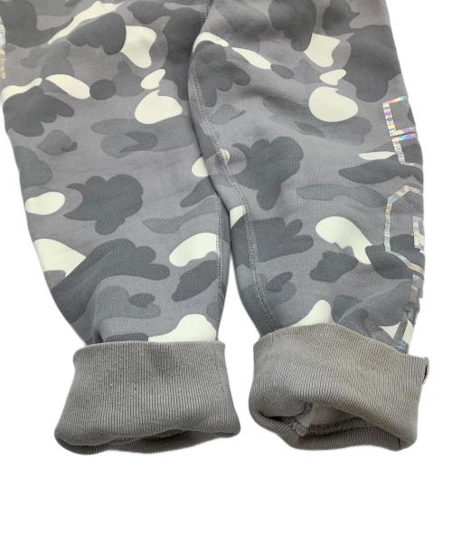 A BATHING APE（アベイシングエイプ）A BATHING APE (アベイシングエイプ) 裏起毛スウェット　CITY CAMO SHARK CREWNECK グレー サイズ:Mの古着・服飾アイテム