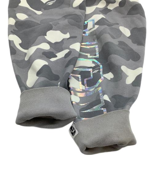 A BATHING APE（アベイシングエイプ）A BATHING APE (アベイシングエイプ) 裏起毛スウェット　CITY CAMO SHARK CREWNECK グレー サイズ:Mの古着・服飾アイテム
