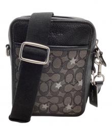 COACH（コーチ）の古着「ショルダーバッグ　サリバン クロスボディ・シグネチャー ジャカード・スター エンブロイダリー」｜ブラック×グレー