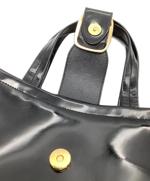 Salvatore Ferragamo（サルヴァトーレ フェラガモ）Salvatore Ferragamo (サルヴァトーレ フェラガモ) エナメルハンドバッグの古着・服飾アイテム