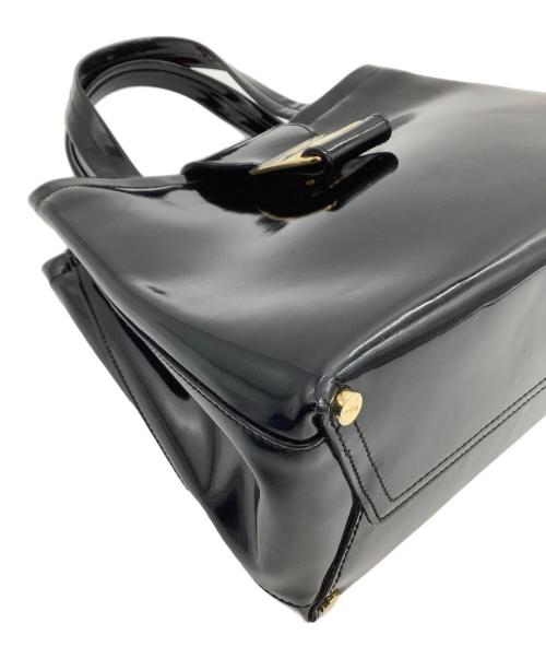 Salvatore Ferragamo（サルヴァトーレ フェラガモ）Salvatore Ferragamo (サルヴァトーレ フェラガモ) エナメルハンドバッグの古着・服飾アイテム