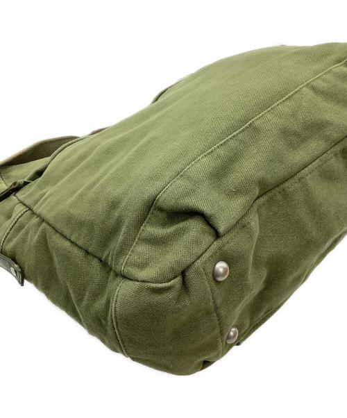 OAKLEY（オークリー）OAKLEY (オークリー) ショルダーバッグ グリーンの古着・服飾アイテム