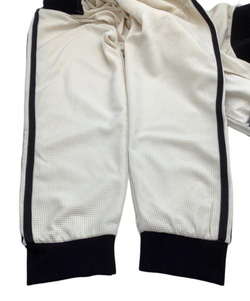 adidas（アディダス）adidas (アディダス) ワッフルニットジャケット　国旗タグ ホワイト×ブラック サイズ:Lの古着・服飾アイテム