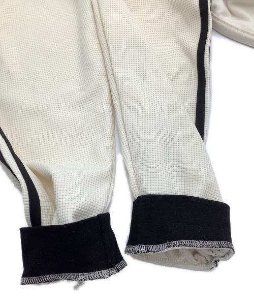 adidas（アディダス）adidas (アディダス) ワッフルニットジャケット　国旗タグ ホワイト×ブラック サイズ:Lの古着・服飾アイテム