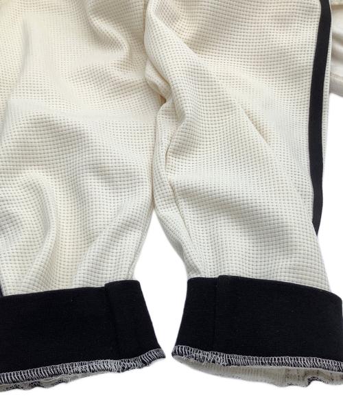 adidas（アディダス）adidas (アディダス) ワッフルニットジャケット　国旗タグ ホワイト×ブラック サイズ:Lの古着・服飾アイテム