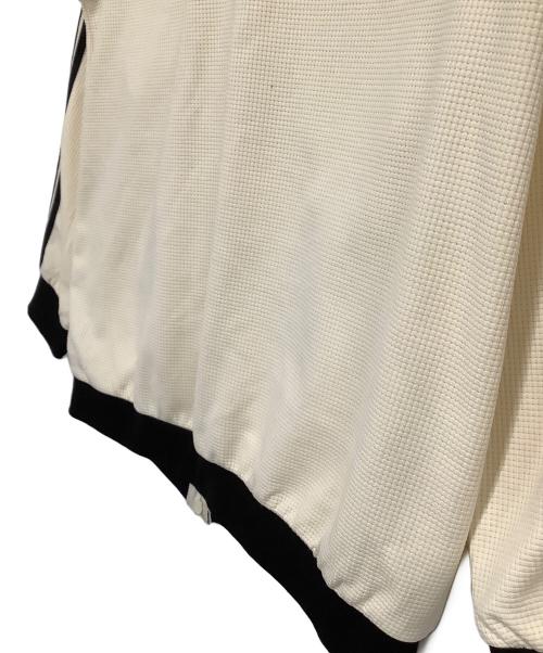 adidas（アディダス）adidas (アディダス) ワッフルニットジャケット　国旗タグ ホワイト×ブラック サイズ:Lの古着・服飾アイテム