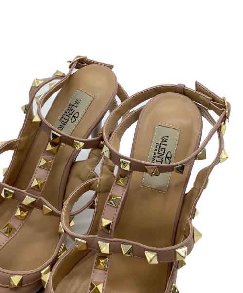 VALENTINO GARAVANI（ヴァレンティノ・ガラヴァーニ）VALENTINO GARAVANI (ヴァレンティノ・ガラヴァーニ) サンダル ベージュ サイズ:37の古着・服飾アイテム