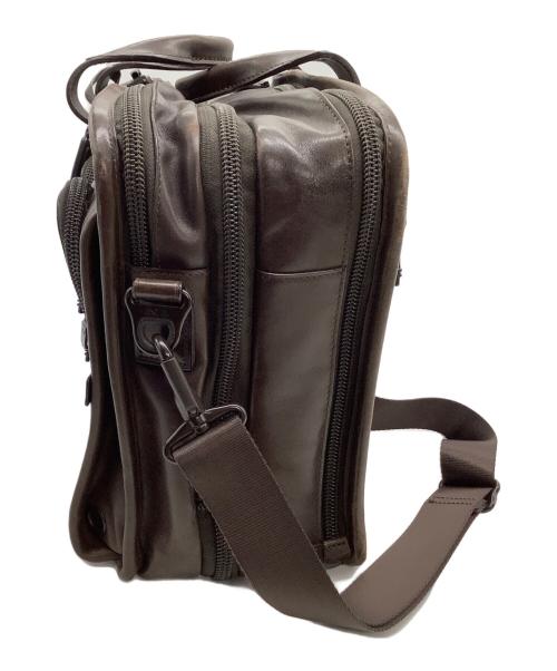 TUMI（トゥミ）TUMI (トゥミ) 2WAYバッグ ブラウンの古着・服飾アイテム