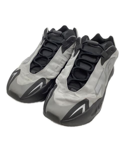 adidas（アディダス）adidas (アディダス) スニーカー YEEZY BOOST 700 グレー サイズ:28の古着・服飾アイテム