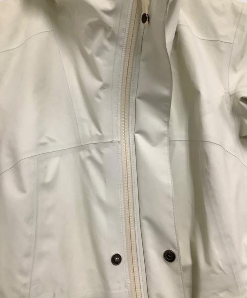 ARC'TERYX（アークテリクス）ARC'TERYX (アークテリクス) ナイロンコート ホワイト サイズ:Sの古着・服飾アイテム