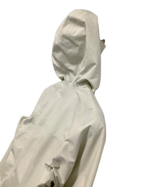 ARC'TERYX（アークテリクス）ARC'TERYX (アークテリクス) ナイロンコート ホワイト サイズ:Sの古着・服飾アイテム