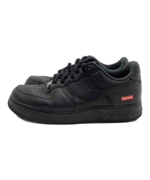 NIKE（ナイキ）NIKE (ナイキ) Supreme (シュプリーム) ローカットスニーカー AIR FORCE1 LOW ブラック サイズ:26.5の古着・服飾アイテム