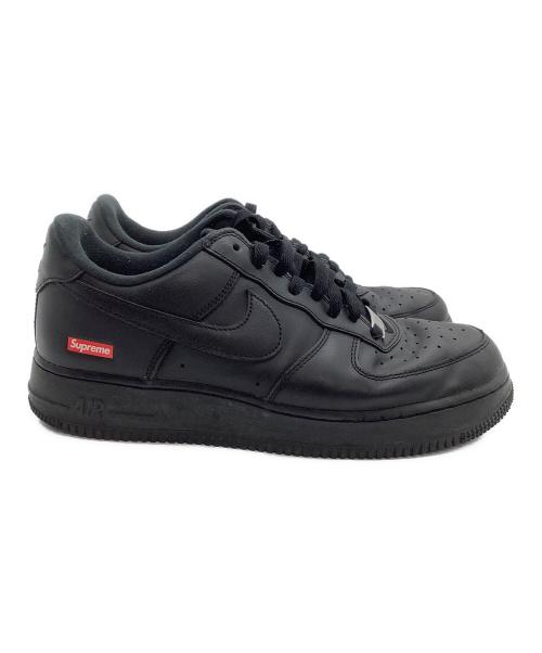 NIKE（ナイキ）NIKE (ナイキ) Supreme (シュプリーム) ローカットスニーカー AIR FORCE1 LOW ブラック サイズ:26.5の古着・服飾アイテム