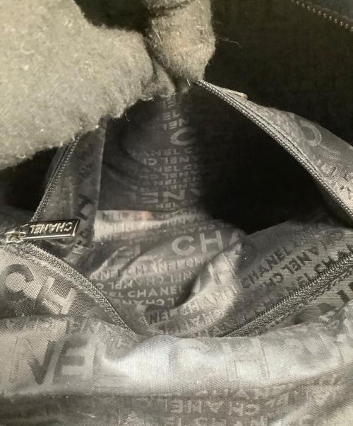 CHANEL（シャネル）CHANEL (シャネル) ボストンバッグ　チョコバー ネイビーの古着・服飾アイテム