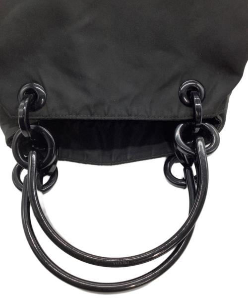 PRADA（プラダ）PRADA (プラダ) ナイロンハンドバッグ ブラックの古着・服飾アイテム