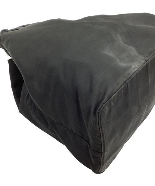 PRADA（プラダ）PRADA (プラダ) ナイロンハンドバッグ ブラックの古着・服飾アイテム