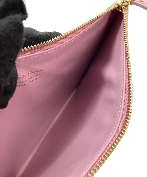 Salvatore Ferragamo（サルヴァトーレ フェラガモ）Salvatore Ferragamo (サルヴァトーレ フェラガモ) クラッチバッグの古着・服飾アイテム