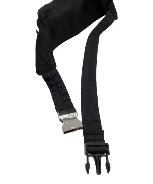 PRADA（プラダ）PRADA (プラダ) ナイロンウエストバッグ ブラックの古着・服飾アイテム