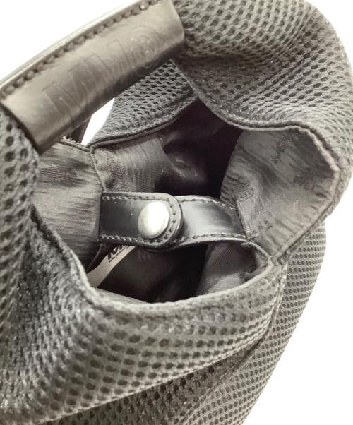 MM6 Maison Margiela（エムエムシックスメゾンマルジェラ）MM6 Maison Margiela (エムエムシックスメゾンマルジェラ) ショルダーバッグ ブラックの古着・服飾アイテム