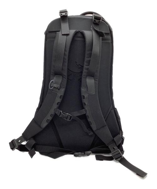 ARC'TERYX（アークテリクス）ARC'TERYX (アークテリクス) バックパック　Arro22 ブラック×ピンクの古着・服飾アイテム