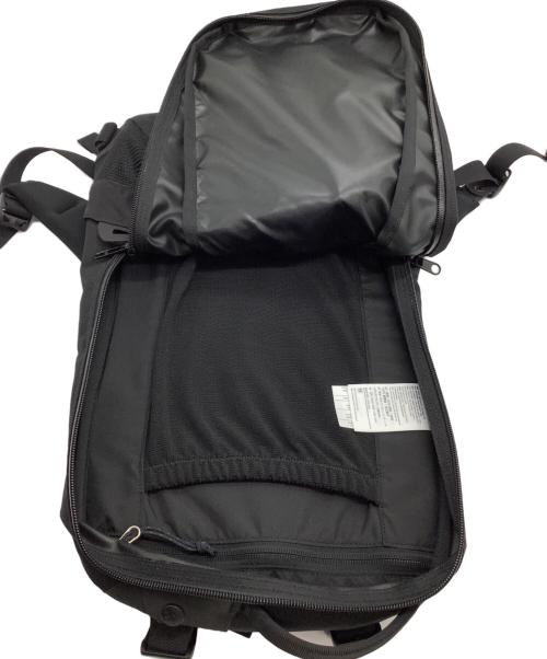 ARC'TERYX（アークテリクス）ARC'TERYX (アークテリクス) バックパック　Arro22 ブラック×ピンクの古着・服飾アイテム