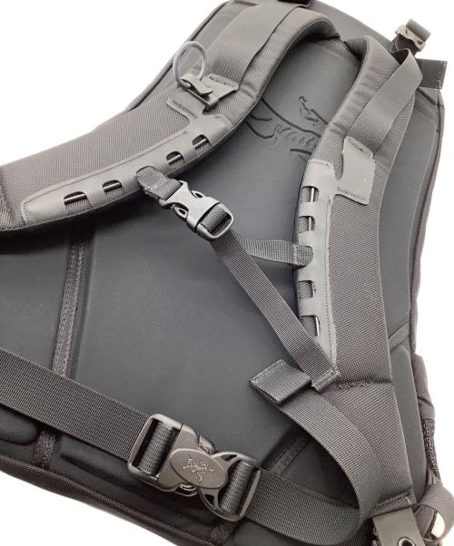 ARC'TERYX（アークテリクス）ARC'TERYX (アークテリクス) バックパック　Arro22 ブラック×ピンクの古着・服飾アイテム