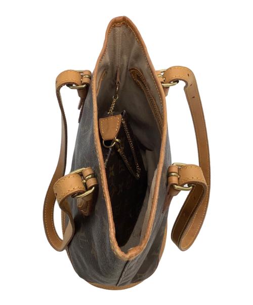 LOUIS VUITTON（ルイ ヴィトン）LOUIS VUITTON (ルイ ヴィトン) ショルダーバッグ　モノグラム　バケットPM　の古着・服飾アイテム
