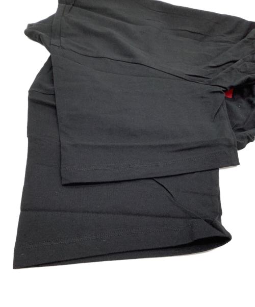 Maison Margiela（メゾンマルジェラ）Maison Margiela (メゾンマルジェラ) 半袖Tシャツ　カレンダータグ グラフィックTシャツ ブラック サイズ:50 未使用品の古着・服飾アイテム