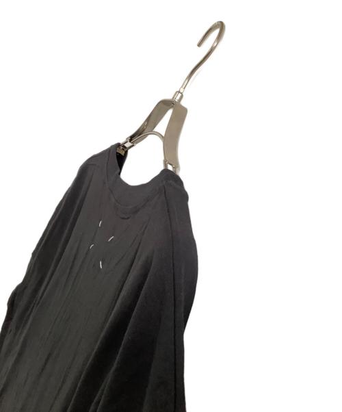 Maison Margiela（メゾンマルジェラ）Maison Margiela (メゾンマルジェラ) 半袖Tシャツ　カレンダータグ グラフィックTシャツ ブラック サイズ:50 未使用品の古着・服飾アイテム