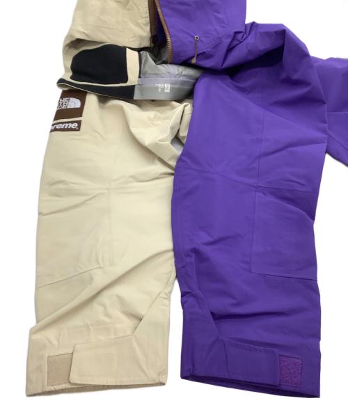 THE NORTH FACE（ザ ノース フェイス）THE NORTH FACE (ザ ノース フェイス) Supreme (シュプリーム) Split Taped Seam Shell Jacket ベージュ×パープル サイズ:Lの古着・服飾アイテム
