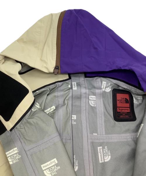 THE NORTH FACE（ザ ノース フェイス）THE NORTH FACE (ザ ノース フェイス) Supreme (シュプリーム) Split Taped Seam Shell Jacket ベージュ×パープル サイズ:Sの古着・服飾アイテム