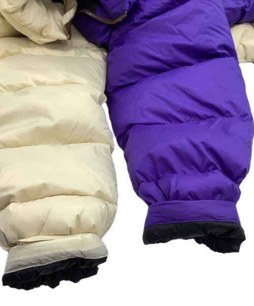 THE NORTH FACE（ザ ノース フェイス）THE NORTH FACE (ザ ノース フェイス) SUPREME (シュプリーム) ダウンジャケット　Split Nuptse Jacket ベージュ×パープル サイズ:Lの古着・服飾アイテム