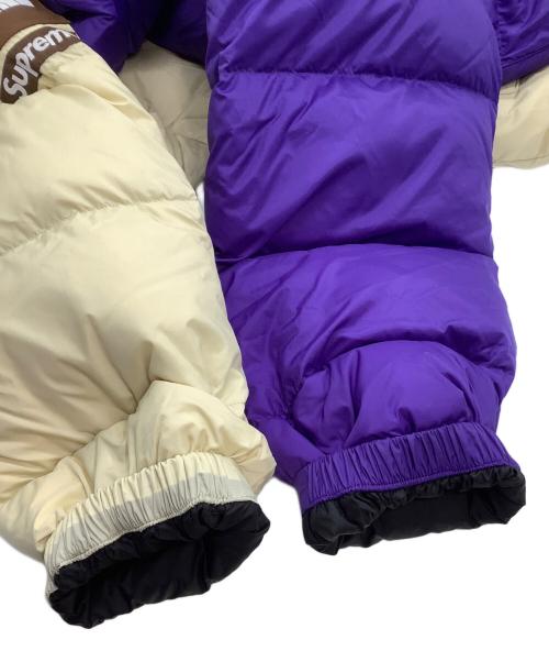 THE NORTH FACE（ザ ノース フェイス）THE NORTH FACE (ザ ノース フェイス) SUPREME (シュプリーム) ダウンジャケット　Split Nuptse Jacket ベージュ×パープル サイズ:Lの古着・服飾アイテム