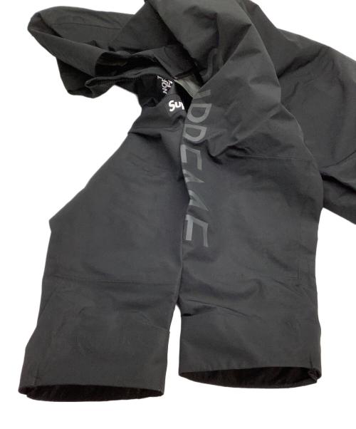 THE NORTH FACE（ザ ノース フェイス）THE NORTH FACE (ザ ノース フェイス) SUPREME (シュプリーム) Split Taped Seam Shell Jacket ブラック サイズ:Sの古着・服飾アイテム