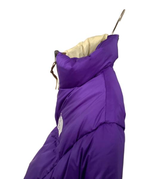 THE NORTH FACE（ザ ノース フェイス）THE NORTH FACE (ザ ノース フェイス) Supreme (シュプリーム) ダウンジャケット Split Nuptse Jacket ベージュ×パープル サイズ:Sの古着・服飾アイテム
