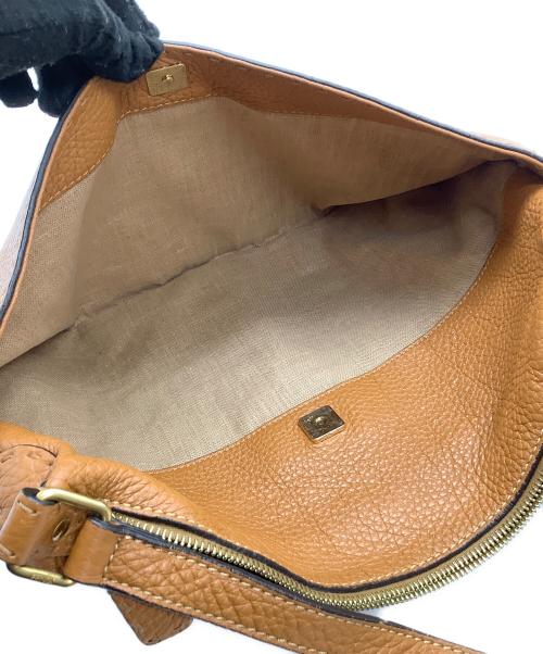 FENDI（フェンディ）FENDI (フェンディ) ショルダーバッグ SERIE NUMERATA キャメルの古着・服飾アイテム