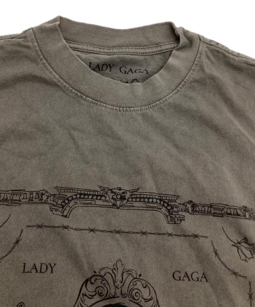 LADY GAGA（レディガガ）LADY　GAGA (レディガガ) 半袖カットソー　LADY GAGA TOUR2025/2026 ブラウン サイズ:Mの古着・服飾アイテム