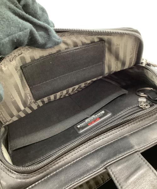 TUMI（トゥミ）TUMI (トゥミ) レザーブリーフケース ブラックの古着・服飾アイテム