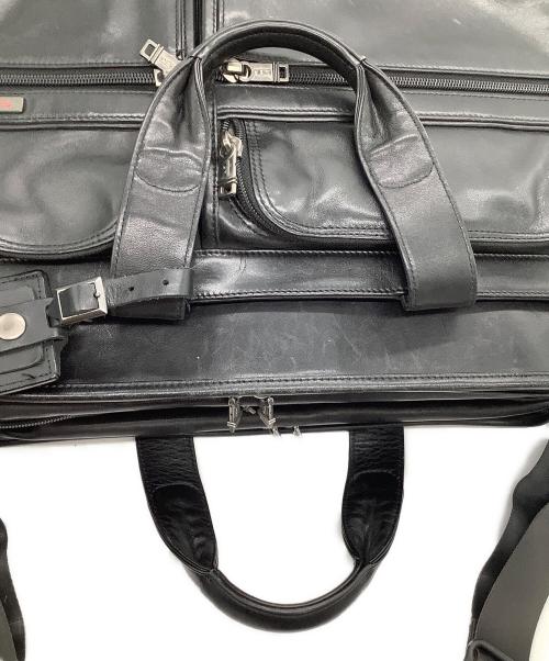 TUMI（トゥミ）TUMI (トゥミ) レザーブリーフケース ブラックの古着・服飾アイテム