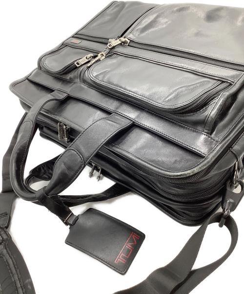 TUMI（トゥミ）TUMI (トゥミ) レザーブリーフケース ブラックの古着・服飾アイテム