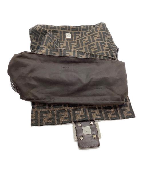 FENDI（フェンディ）FENDI (フェンディ) ワンショルダーバッグ ズッカ ブラウンの古着・服飾アイテム