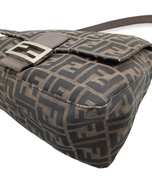 FENDI（フェンディ）FENDI (フェンディ) ワンショルダーバッグ ズッカ ブラウンの古着・服飾アイテム