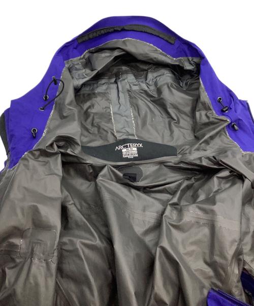 ARC'TERYX（アークテリクス）ARC'TERYX (アークテリクス) アルファSL パープル サイズ:Mの古着・服飾アイテム