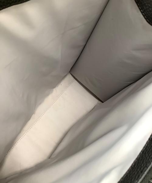 MARC JACOBS（マークジェイコブス）MARC JACOBS (マークジェイコブス) トートバッグ ブラック×ホワイトの古着・服飾アイテム