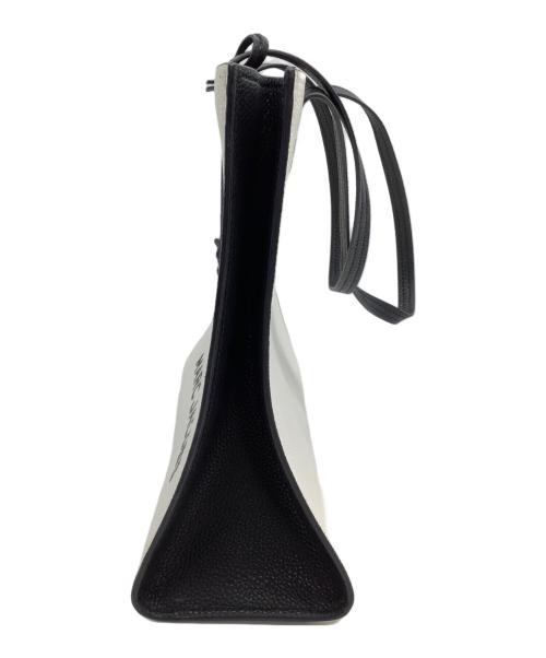 MARC JACOBS（マークジェイコブス）MARC JACOBS (マークジェイコブス) トートバッグ ブラック×ホワイトの古着・服飾アイテム