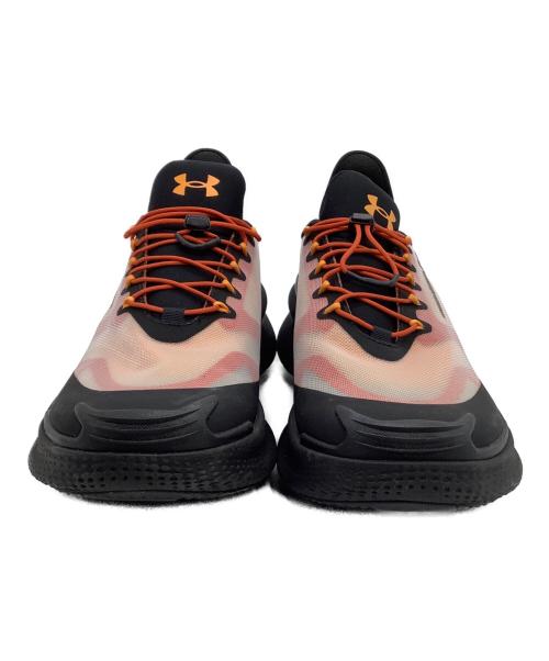 UNDER ARMOUR（アンダーアーマー）UNDER ARMOUR (アンダーアーマー) スニーカー ブラック×ピンク サイズ:28.5の古着・服飾アイテム